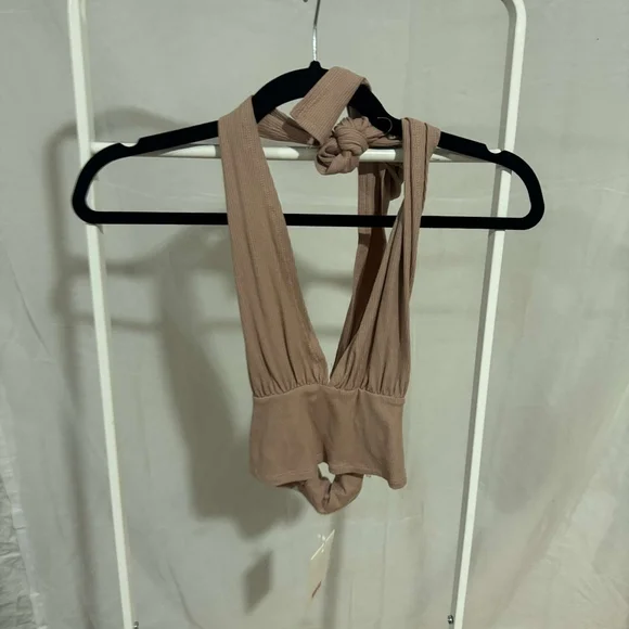 BAYSE TOP - Picture 2 of 2